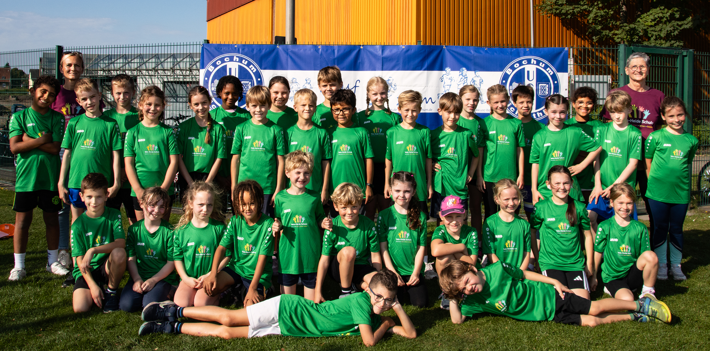 Velsheide-Schule-Mannsch.-Jubel-300-20.09.2025