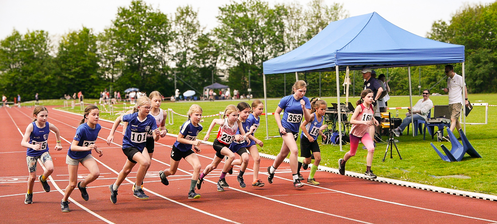Start-800-m-Lauf-WK-300-ae-1290750
