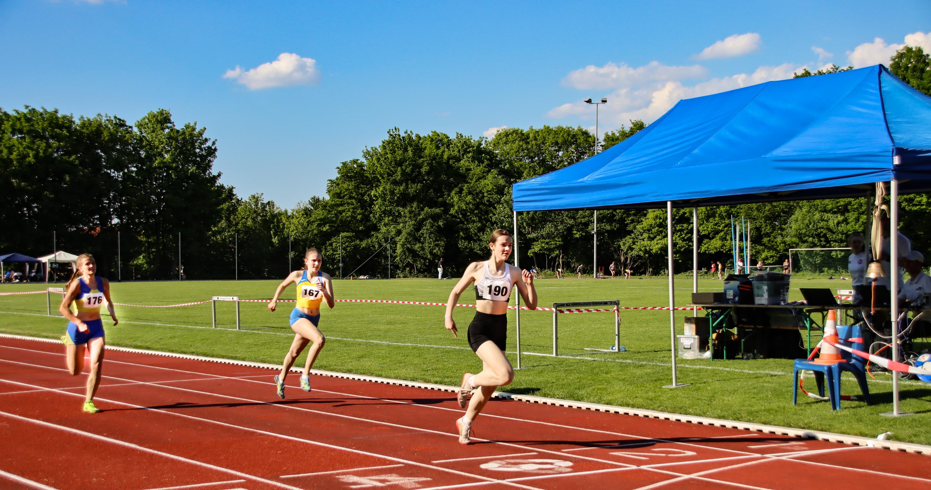 800-m-Lauf-Frauen-3-2025-05-01-7331